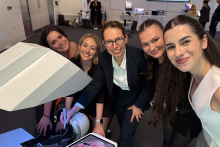 Sukces studentek kierunku lekarsko-dentystycznego w Londynie